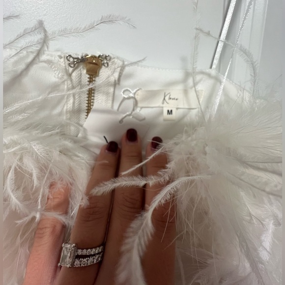 NWT ShopStarlow Blanc Type Feather Top - White M - Picture 7 of 7